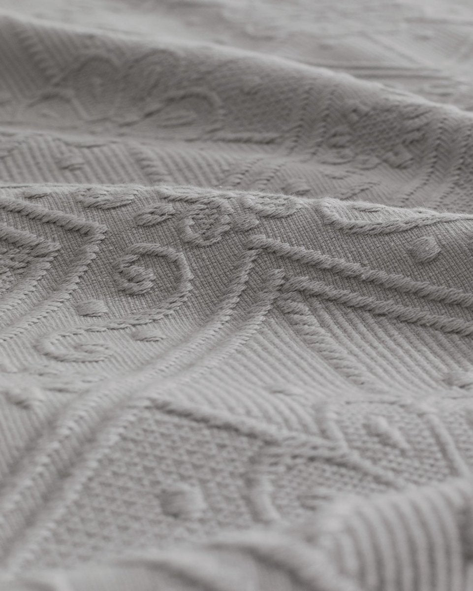 Marjolaina Cotton Twin Size Bedspread - TryAladdin