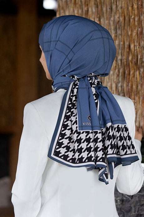 Medina Silk Shawl - Elegant Indigo & Black - TryAladdin