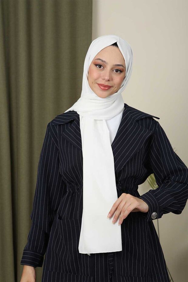 Medina Silk Shawl - White, Wrinkle - Free - TryAladdin