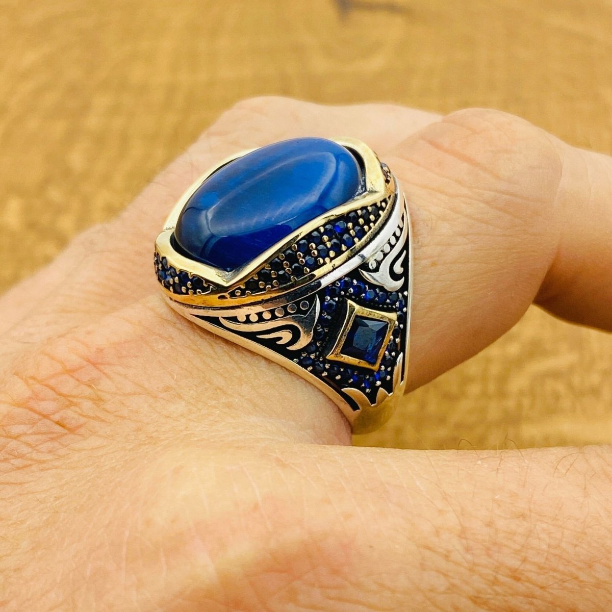 Men's Blue Lapis Lazuli Silver Ring