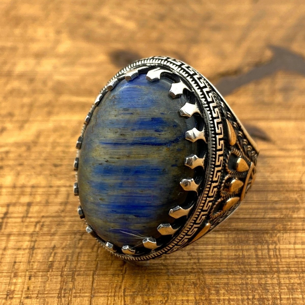 Men's Blue Lapis Lazuli Stone Silver Ring