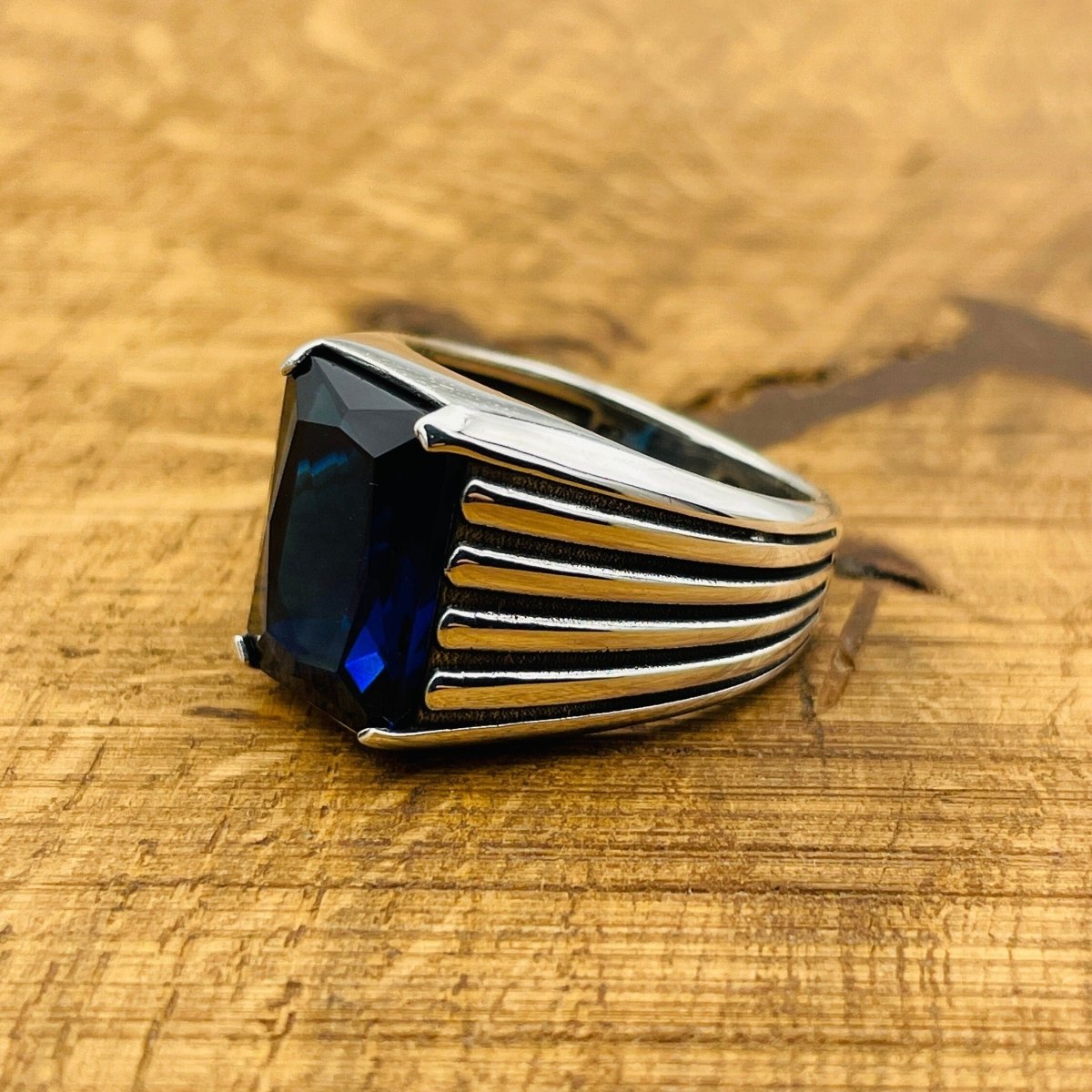 Men's Blue Sapphire Stone Silver Ring