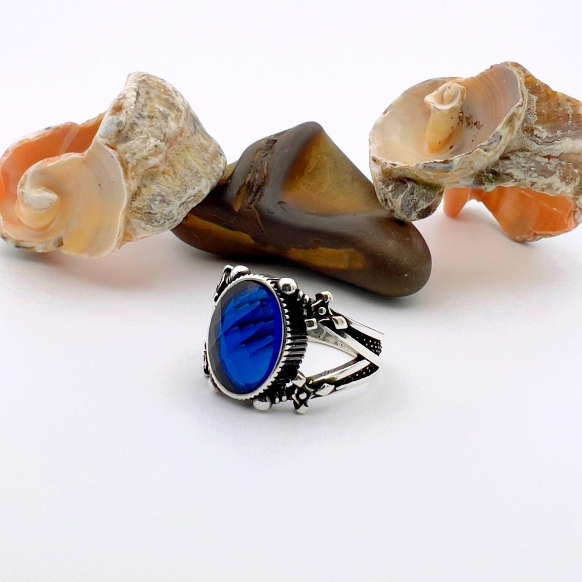 Men's Blue Sapphire Sword - Detail Ring