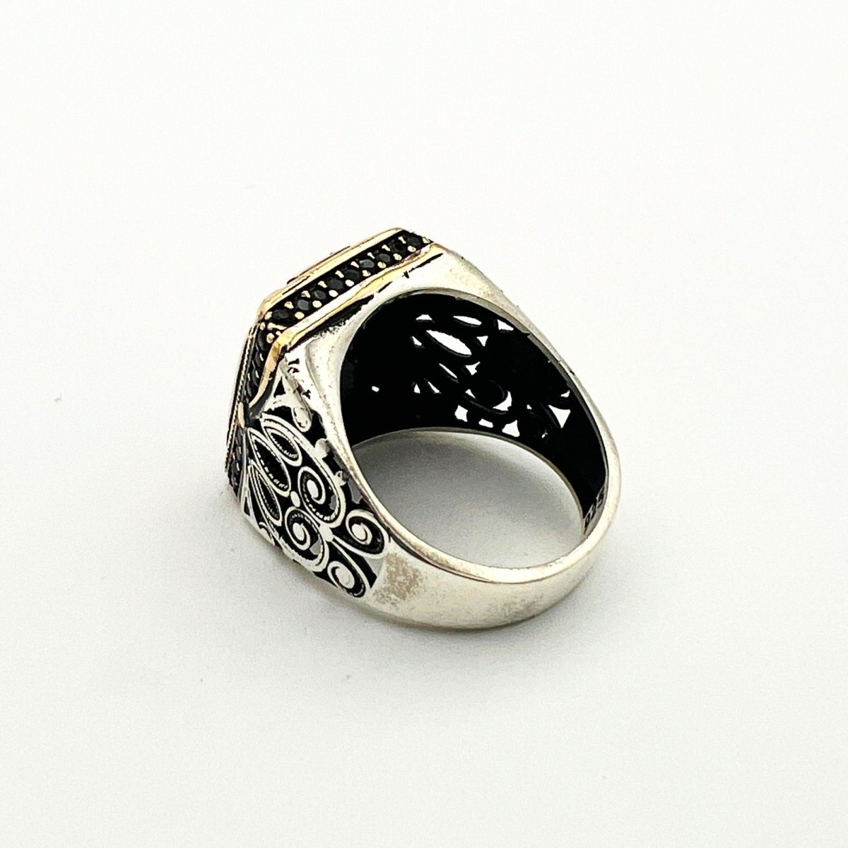 Men's Embroidered Onyx Silver Ring - TryAladdin