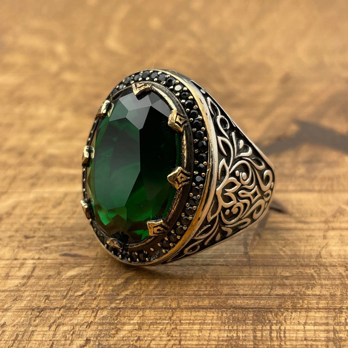 Men's Emerald Silver Ring