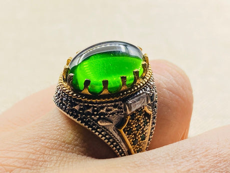 Men's Emerald Stone Green 925 Sterling Silver Ring