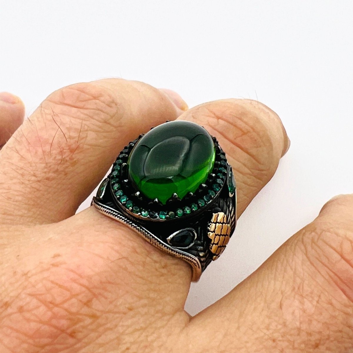 Men's Green Agate Silver Ring