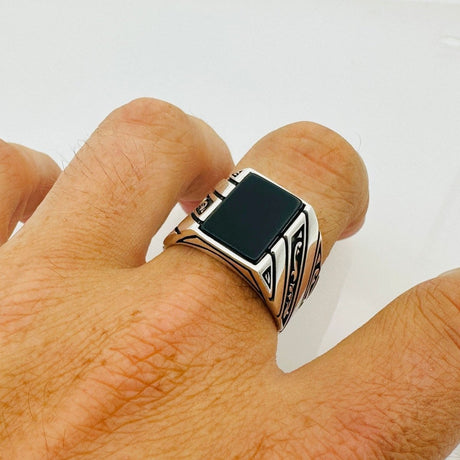 Men's Green Aqeeq Square Sterling Silver Gemstone Ring