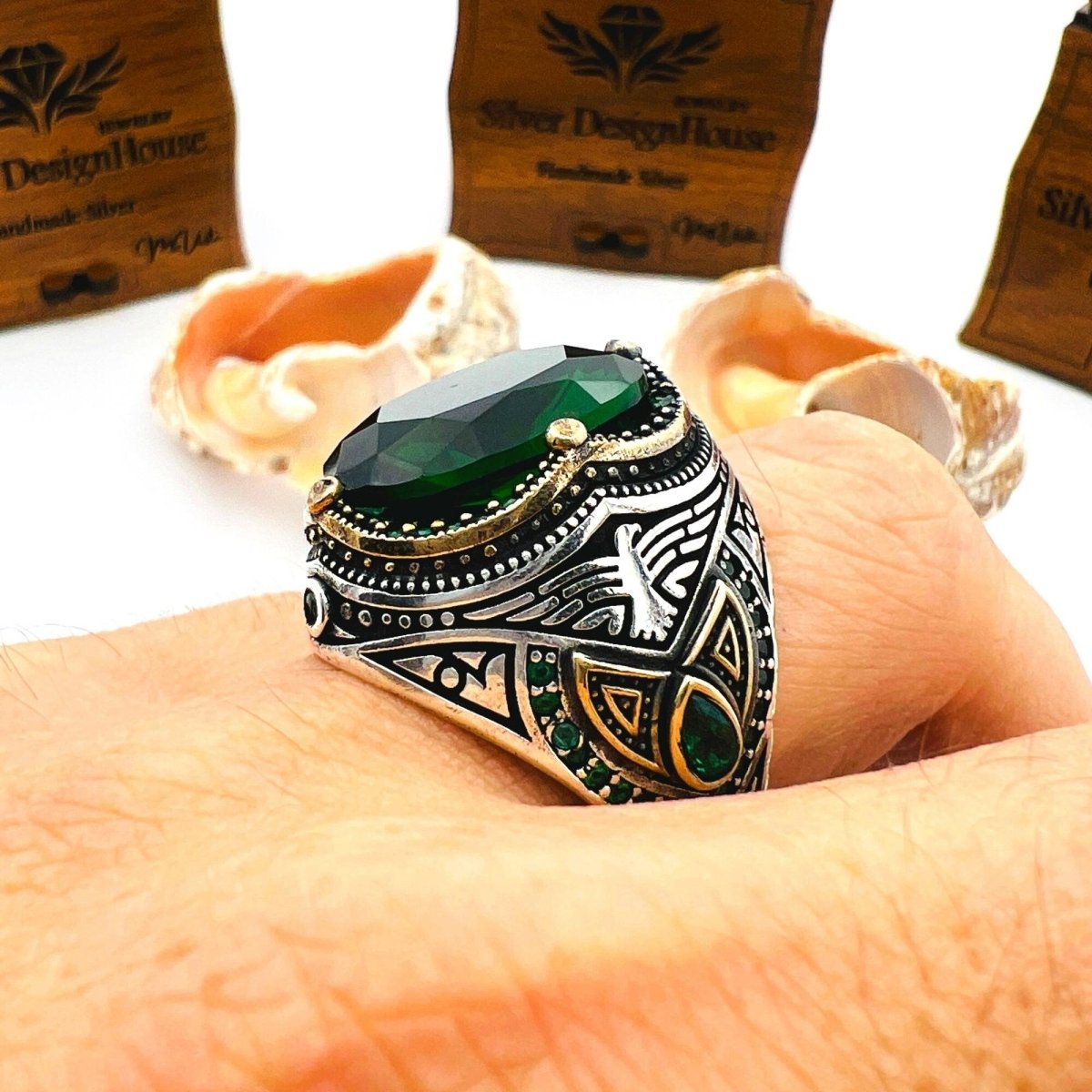 Men's Green Emerald Oval Stone Silver Ring - TryAladdin