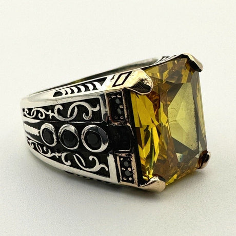 Men's Green Emerald Square Stone Ring