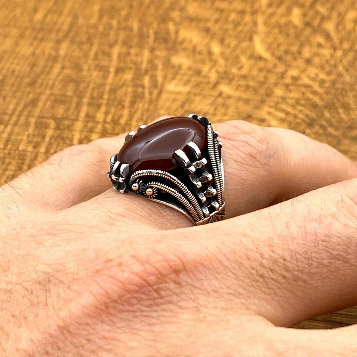 Men's Handcrafted Yemeni Aqeeq (Agate) Stone 925 Sterling Silver Ring - Ottoman Inspired Gift for Him - TryAladdin