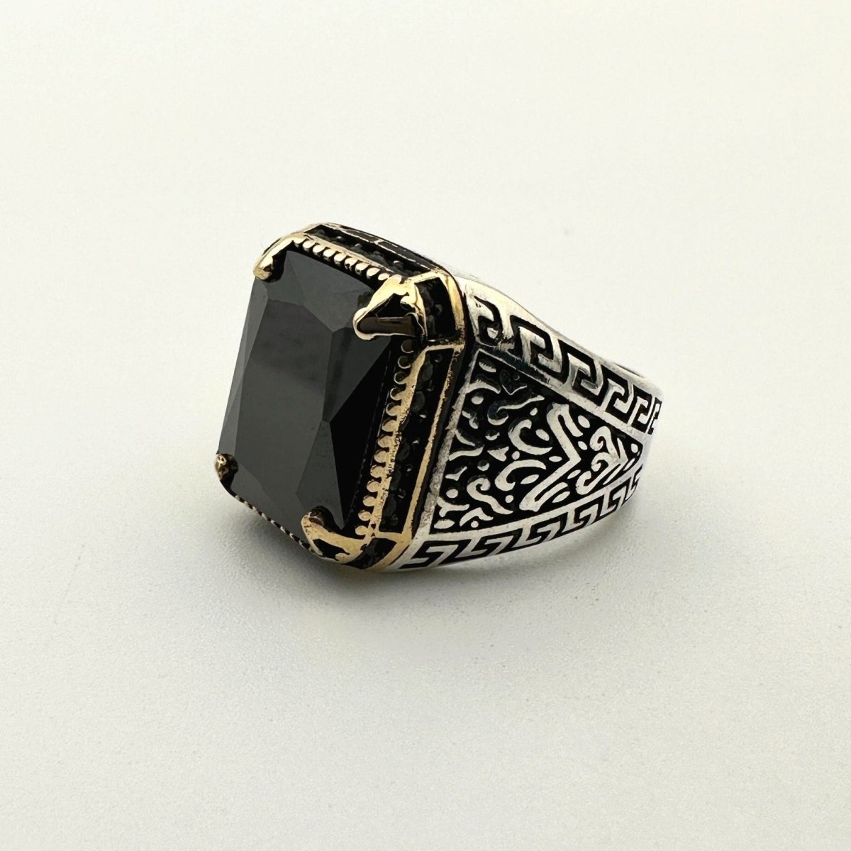 Men's Handmade Black Onyx Stone Silver Ring