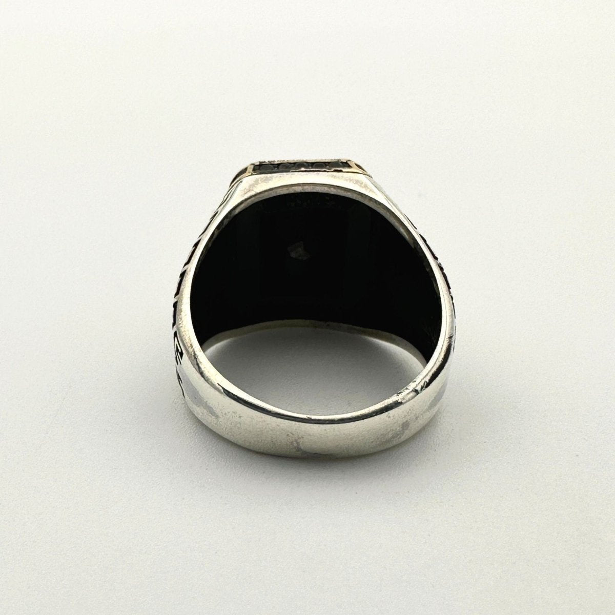 Men's Handmade Black Onyx Stone Silver Ring - TryAladdin