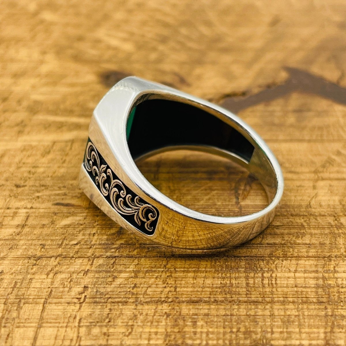 Men's Handmade Green Agate Silver Ring