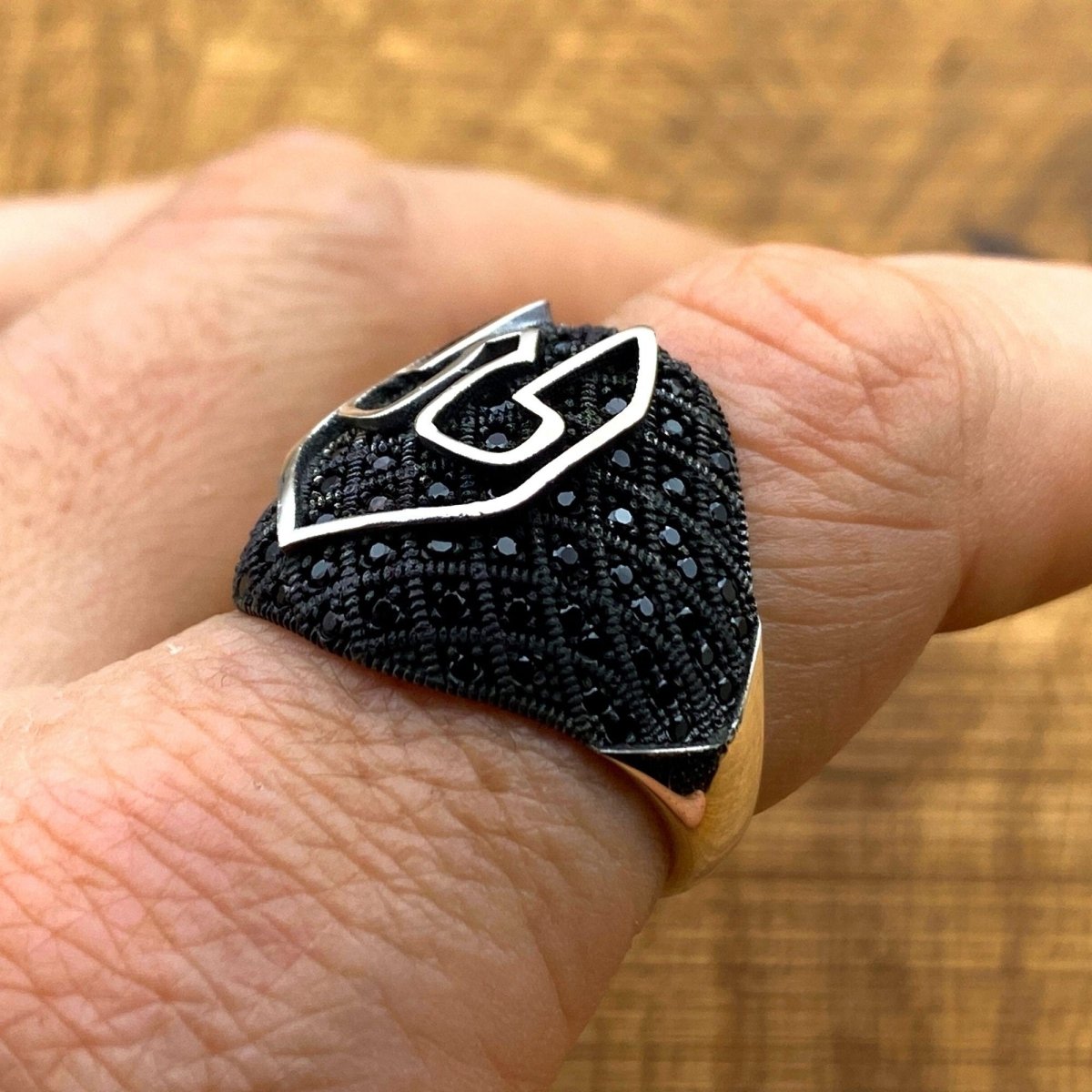 Men's Helmet Onyx Ring - TryAladdin