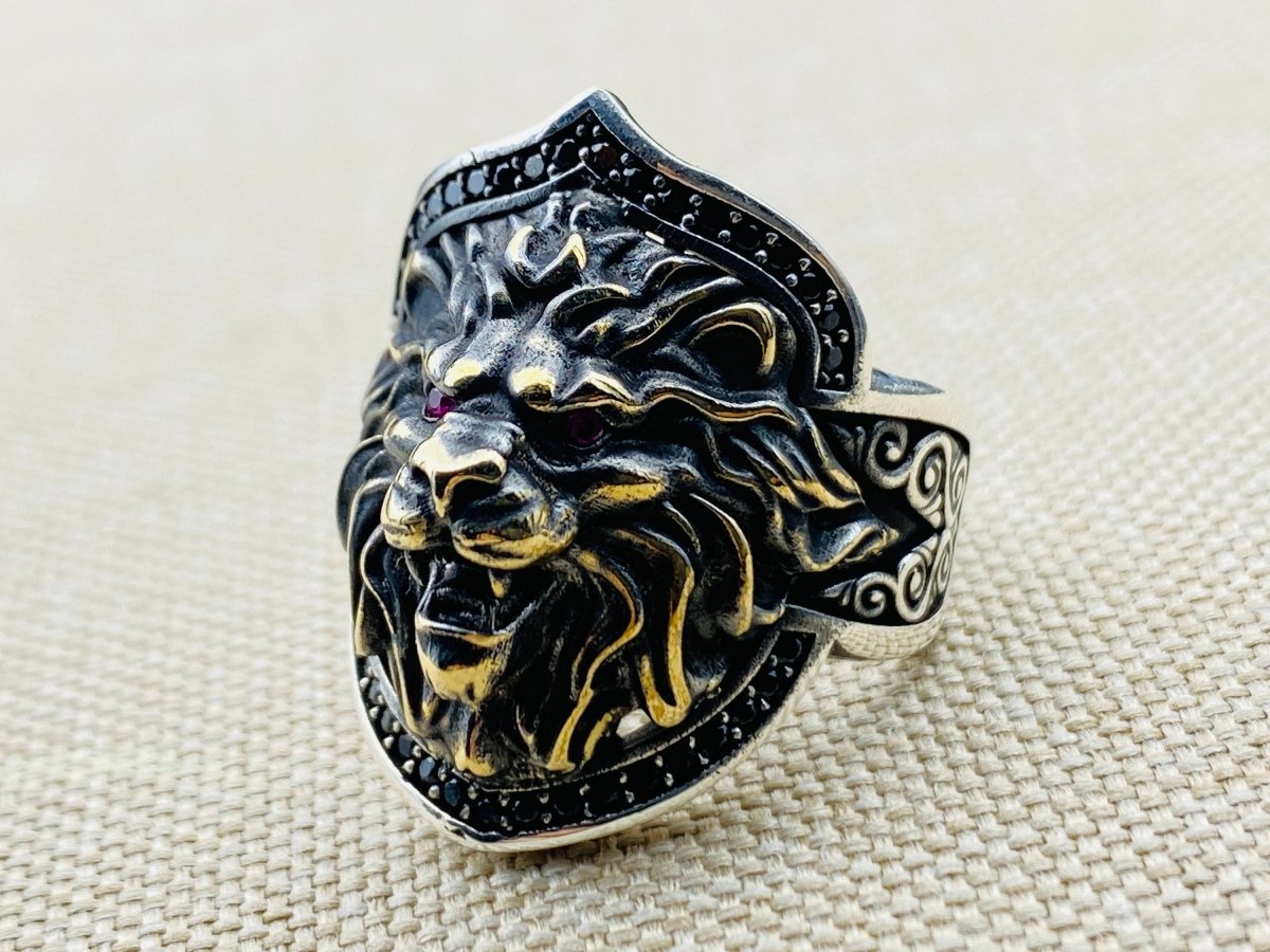 Men's Lion Design Silver Ring - TryAladdin