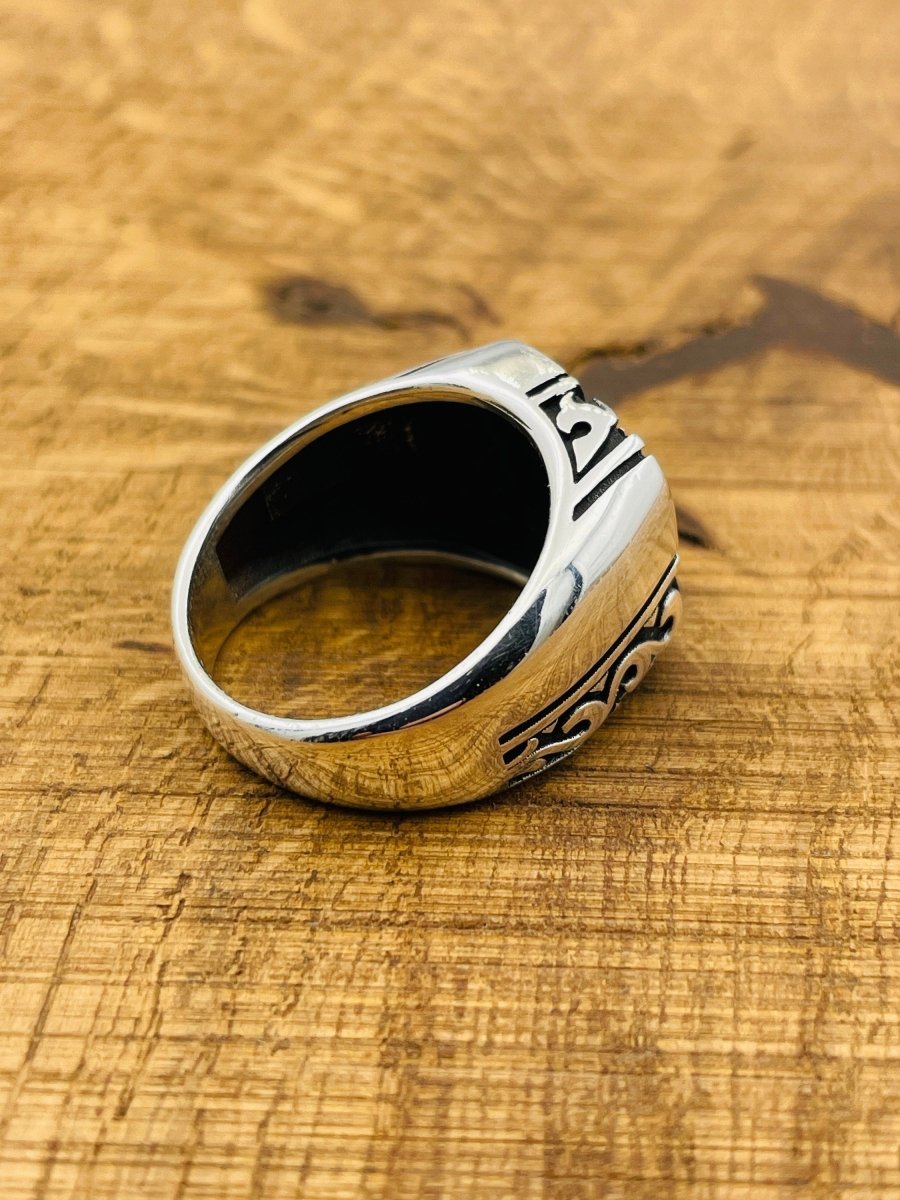 Men's Minimalist Stoneless Sterling Silver Ring