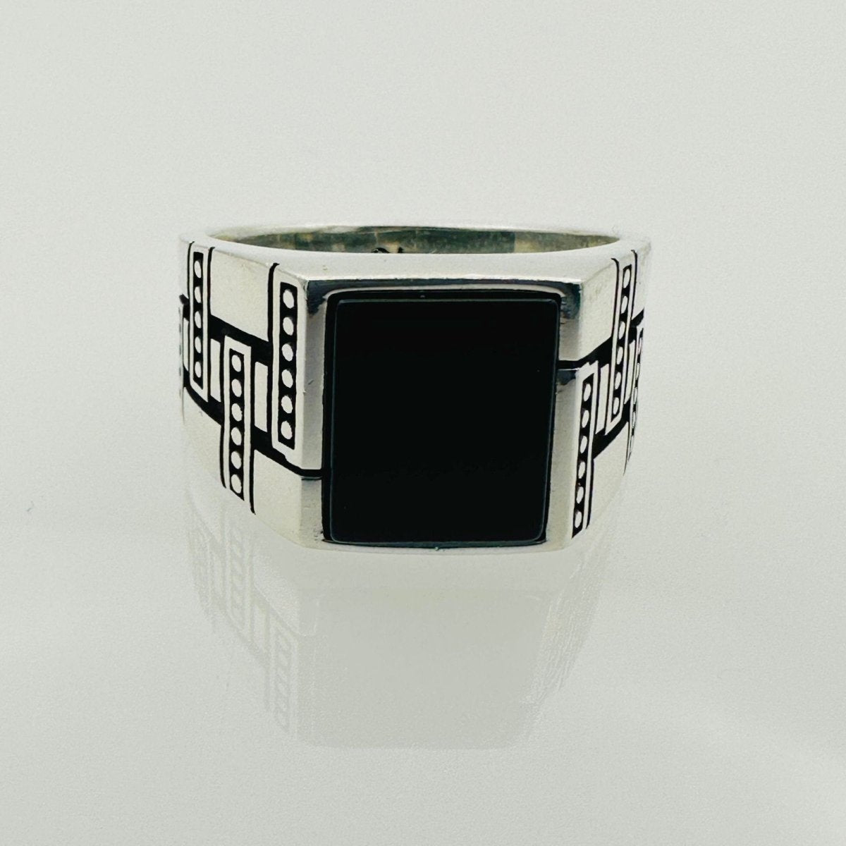 Men's Natural Black Onyx Gemstone Ring - TryAladdin