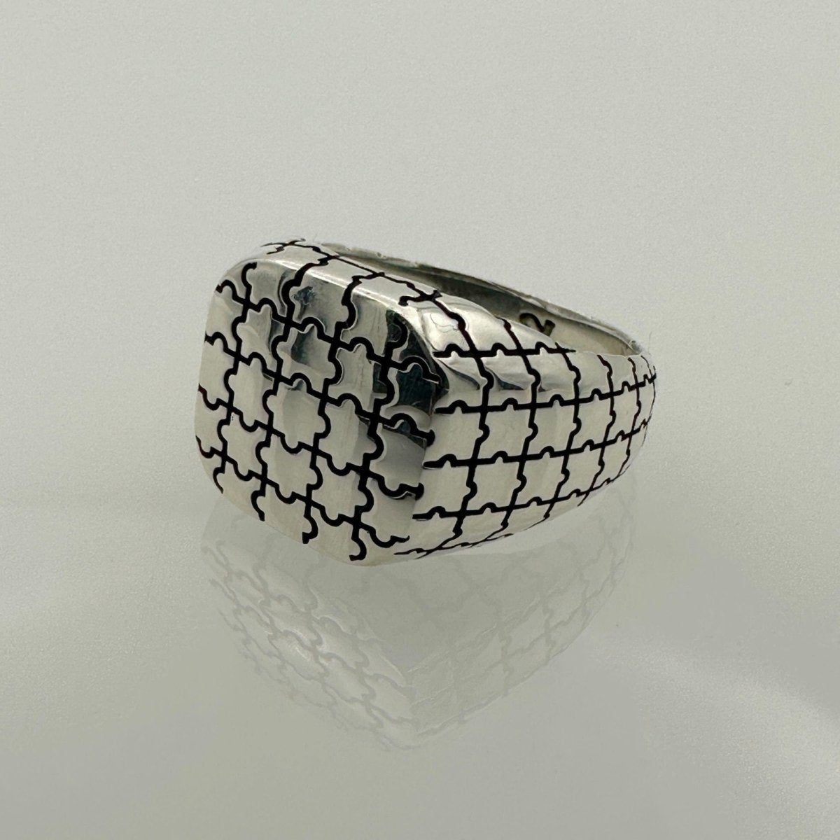 Men's Puzzle Design Silver Ring