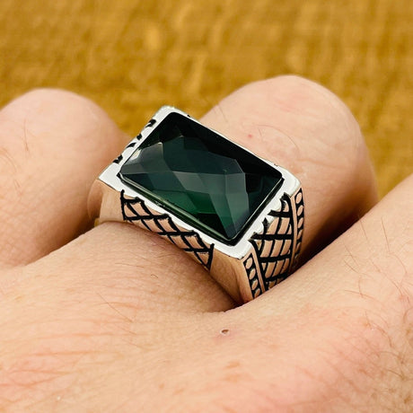 Men's Rectangle Green Zircon Stone Silver Ring