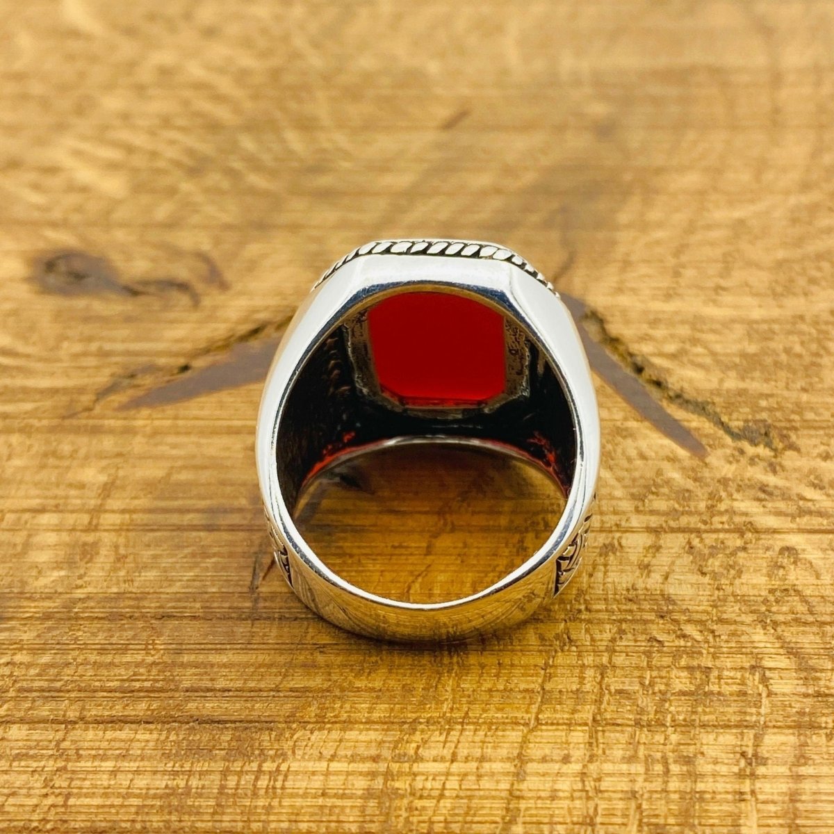 Men's Red Agate Gemstone Silver Ring