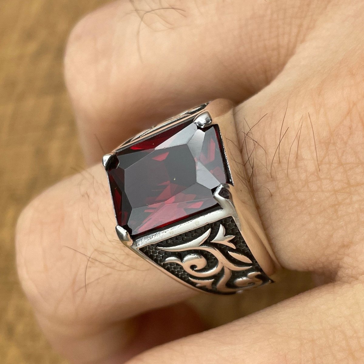 Men's Red Ruby Stone Silver Ring - TryAladdin