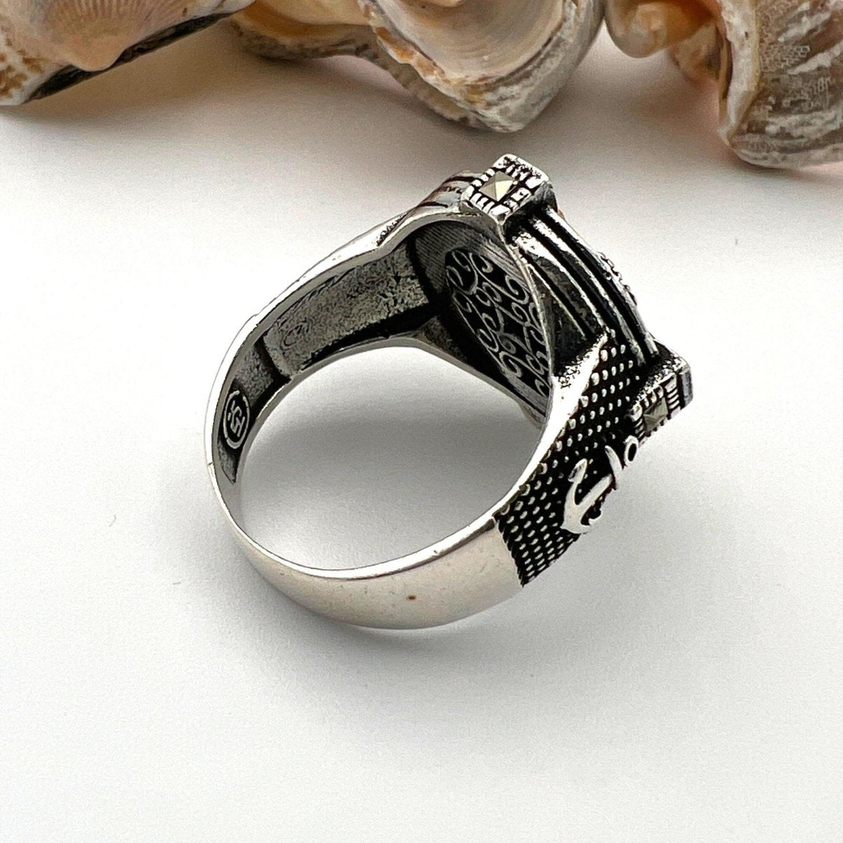 Men's Silver Compass Ring with Agate Stone