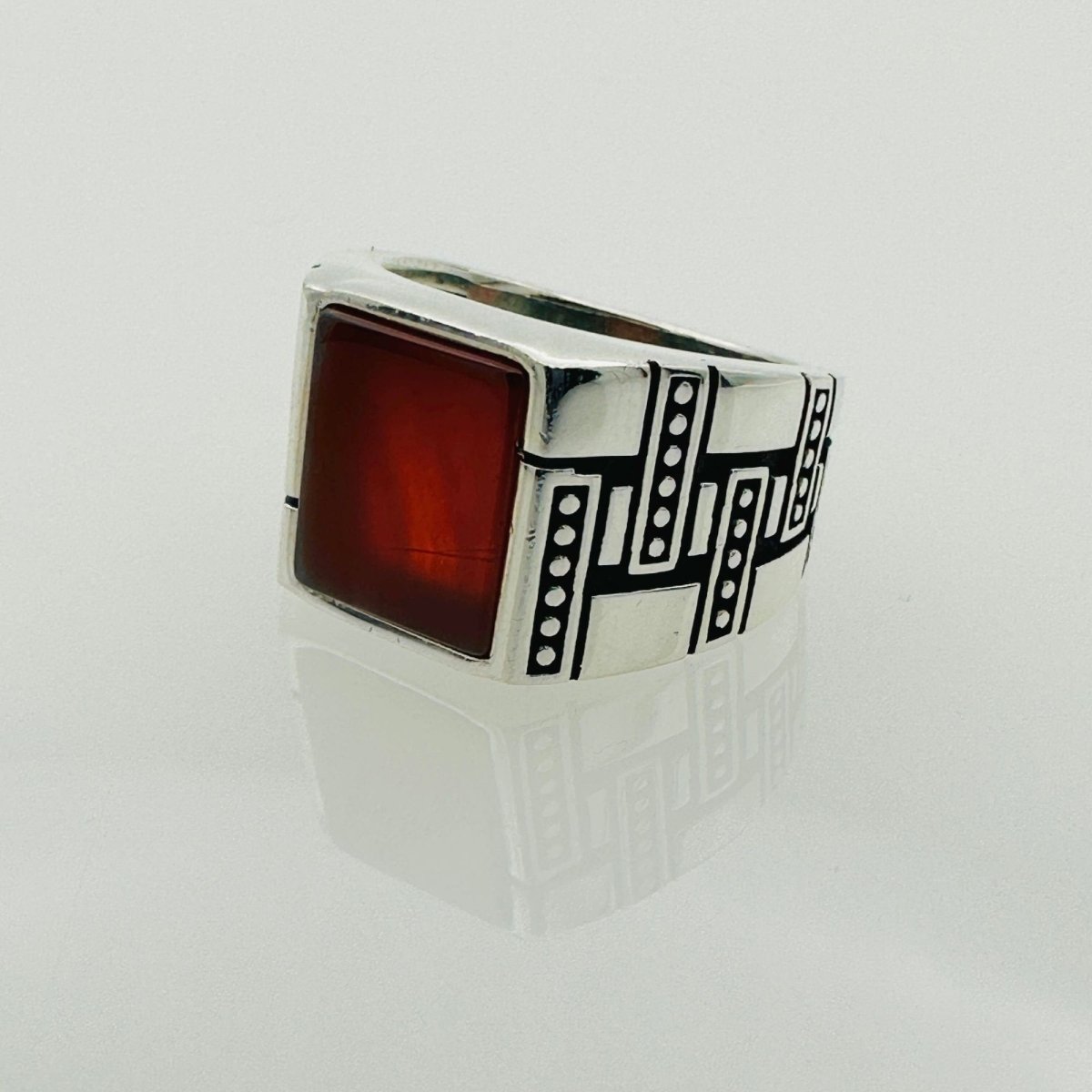 Men's Sterling Silver Red Agate Stone Ring - TryAladdin