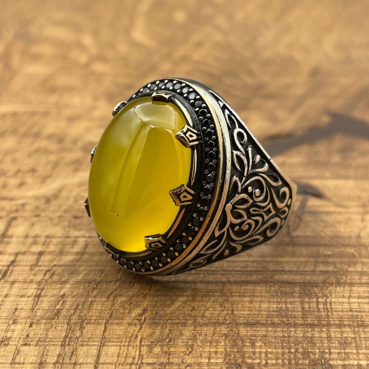 Men's Yellow Agate Stone Silver Ring - TryAladdin