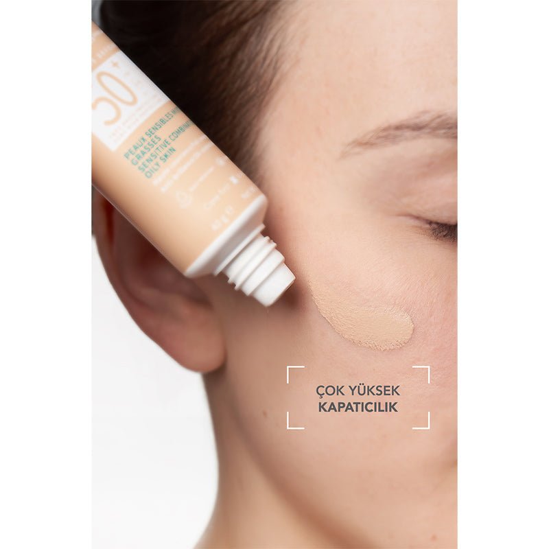 Mineral Tinted Sunscreen SPF50+ - High Coverage & Mattifying for Oily Skin - TryAladdin
