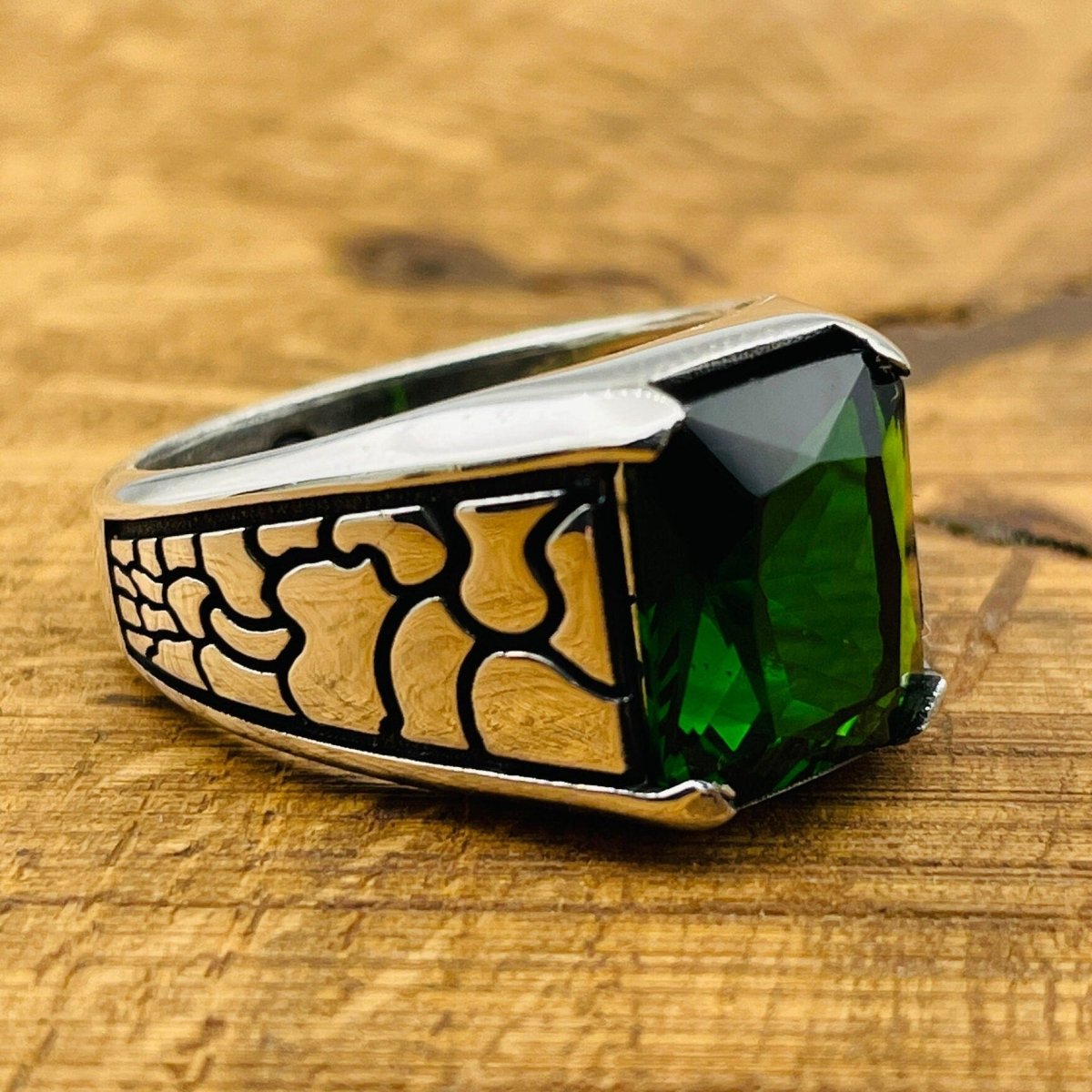 Minimalist Square Green Emerald Stone Men's Ring