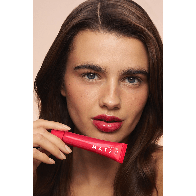 Moisturizing Lip Balm - Pink Shimmer with Shea Butter & Vitamin E - TryAladdin