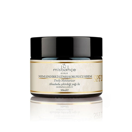 Moisturizing Sunscreen Cream - SPF 20, Light Coverage & Antioxidant - TryAladdin