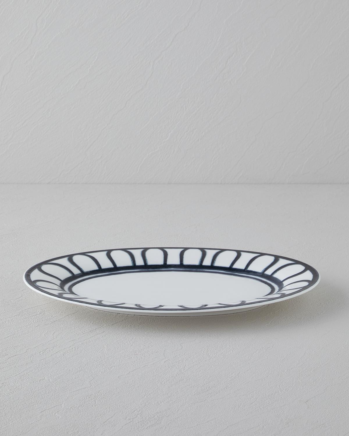 Premium-Porcelain-Serving-Dish-Black-White-30cm