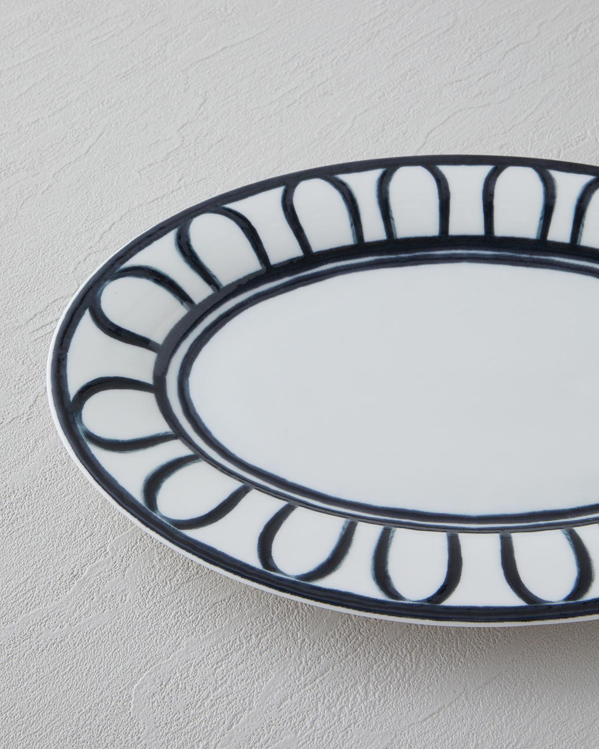 Premium-Porcelain-Serving-Dish-Black-White-30cm
