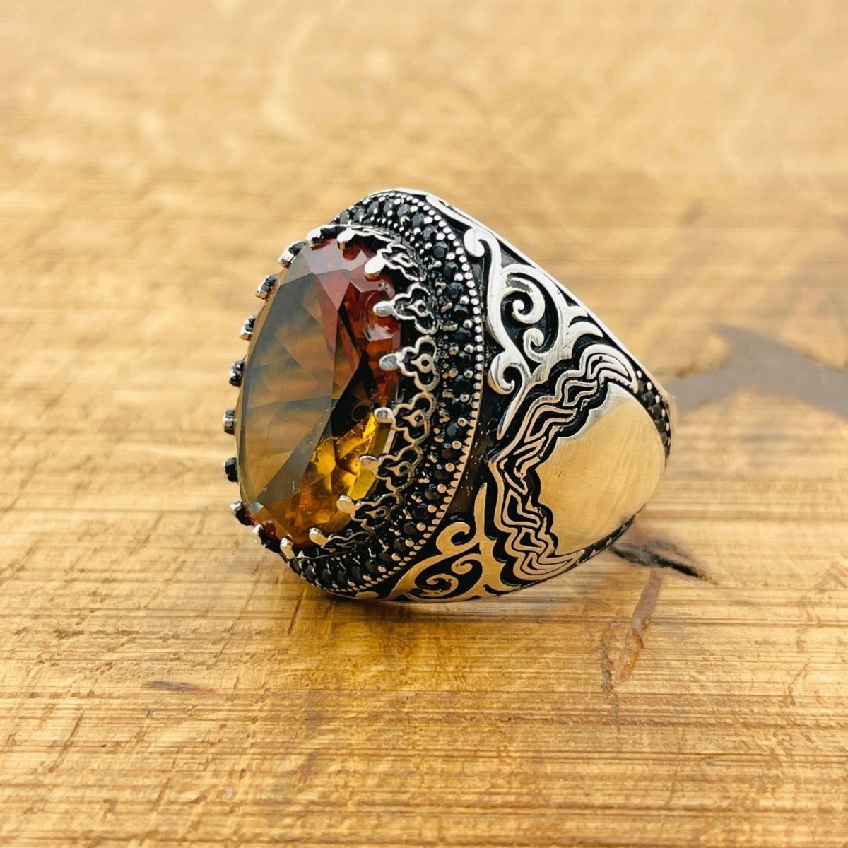 Multi - Color Zultanite Stone Men's Ring