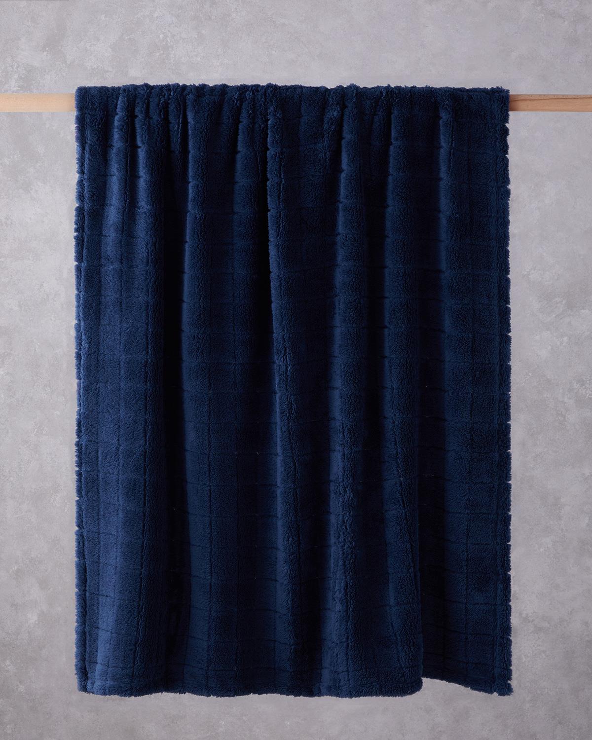 Luxury-Jacquard-Checker-Wellsoft-Throw-Blanket-Night-Blue