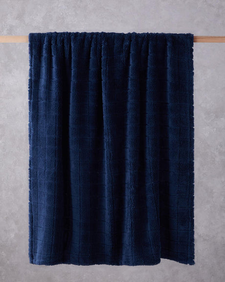Luxury-Jacquard-Checker-Wellsoft-Throw-Blanket-Night-Blue