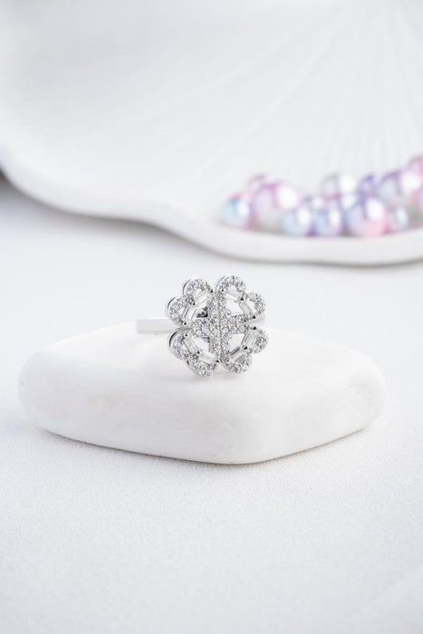 Nereze | Baguette Stone Rotating Clover Adjustable Size Ring with 4 Hearts