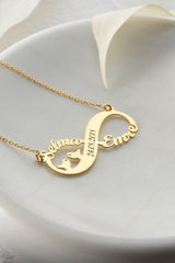 Nereze | Personalized Named Bird Detailed Infinity Necklace