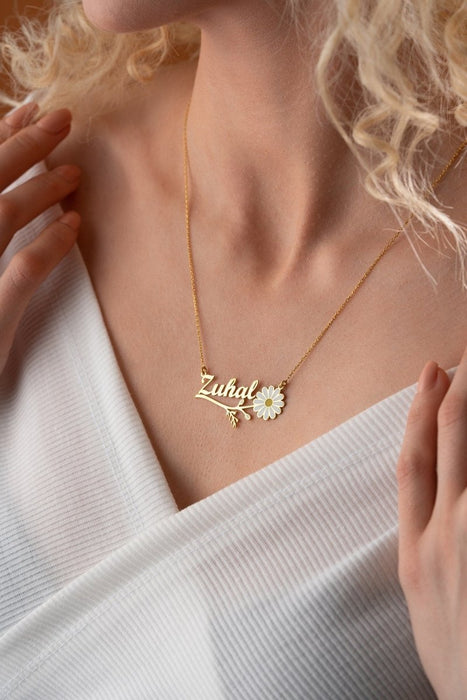 Nereze | Personalized Silver Chamomile Necklace with Branches