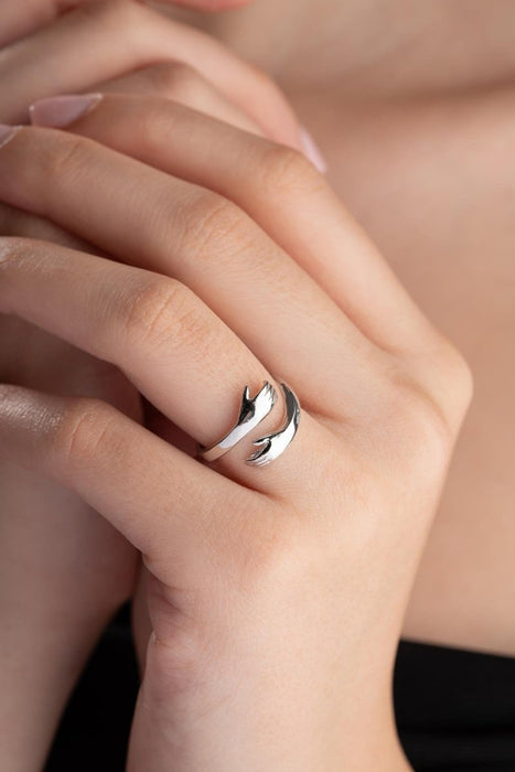 Nereze | Rhodium Plated Wrapped Hands Adjustable Size Ring