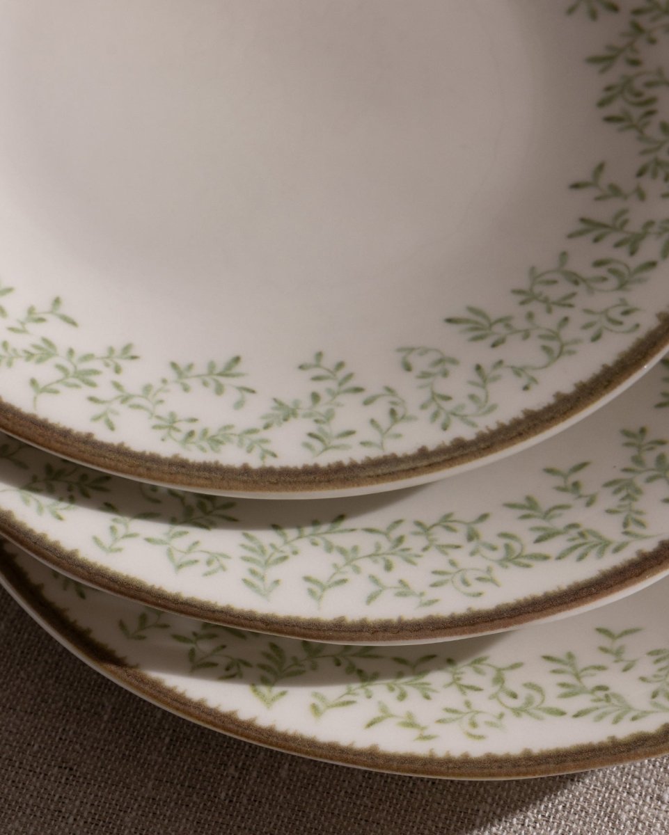 New Bone China 6 - Piece Dessert Plate Set - Elegant Design - TryAladdin