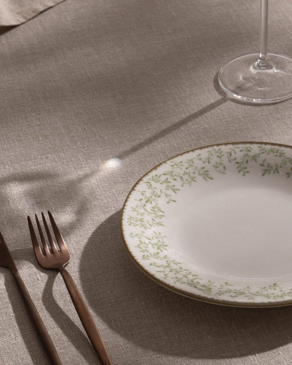New Bone China 6 - Piece Dessert Plate Set - Elegant Design - TryAladdin