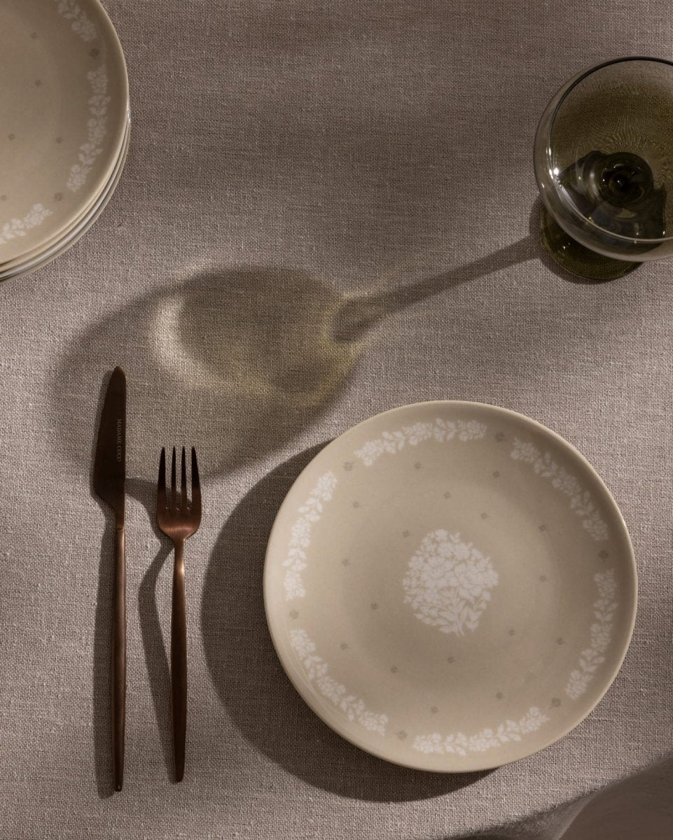 New Bone Porcelain Dessert Plate Set - Elegant Brigitte Design - TryAladdin