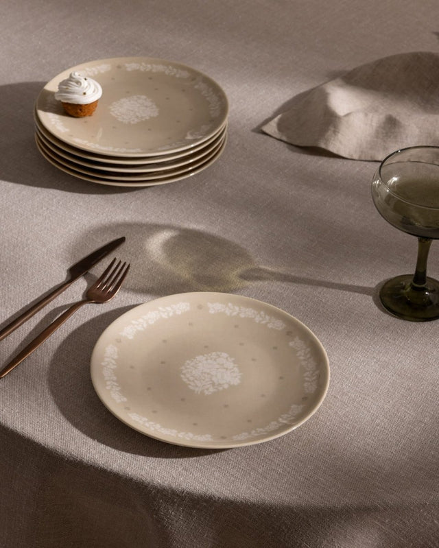 New Bone Porcelain Dessert Plate Set - Elegant Brigitte Design - TryAladdin