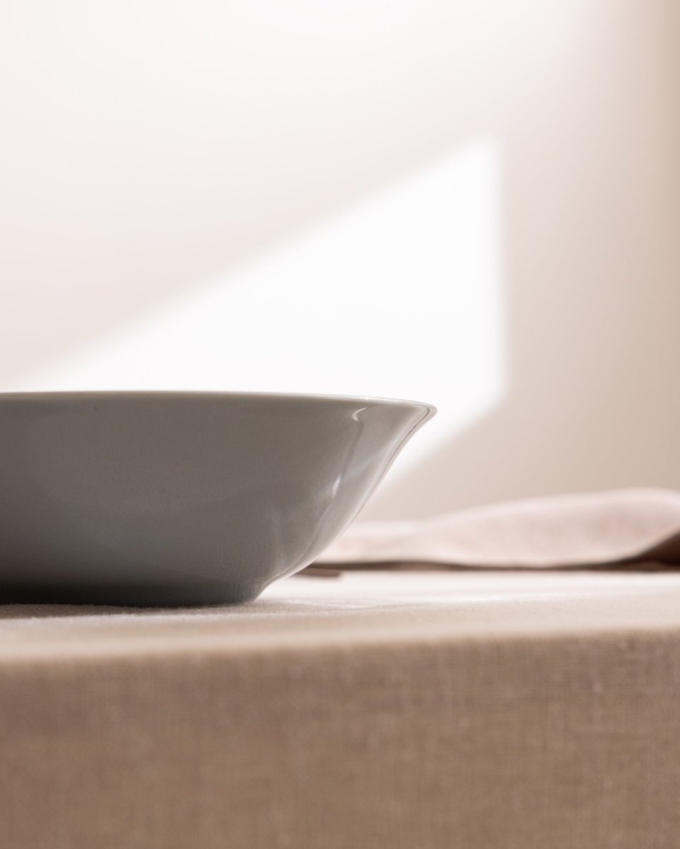 New Bone Porcelain Salad Bowl - Modern Vole Design - TryAladdin