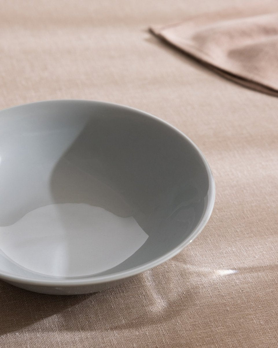 New Bone Porcelain Salad Bowl - Modern Vole Design - TryAladdin