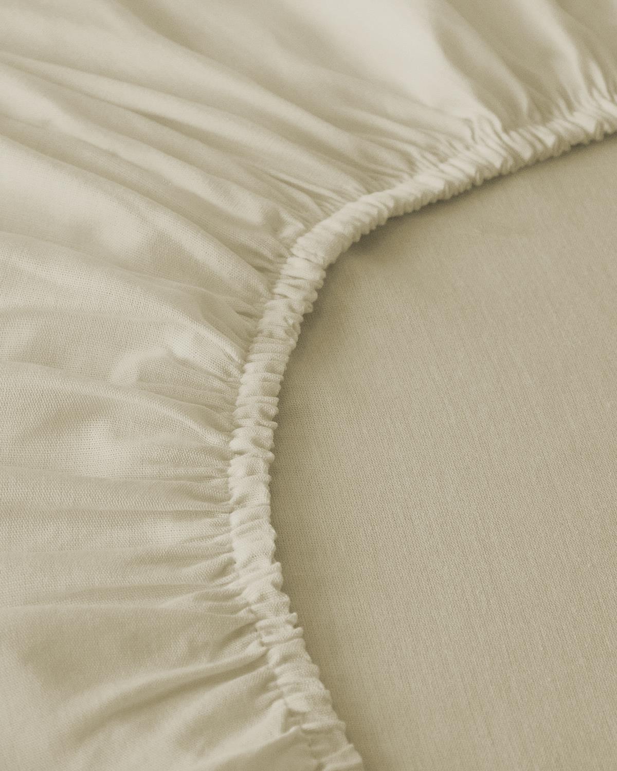 Professional Grade Cotton Textured Fitted Sheet Cream