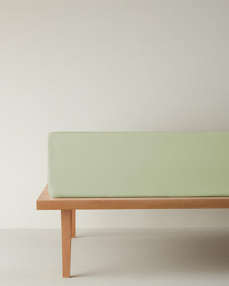 Professional-Grade Premium Cotton Textured Fitted Sheet - Light Green